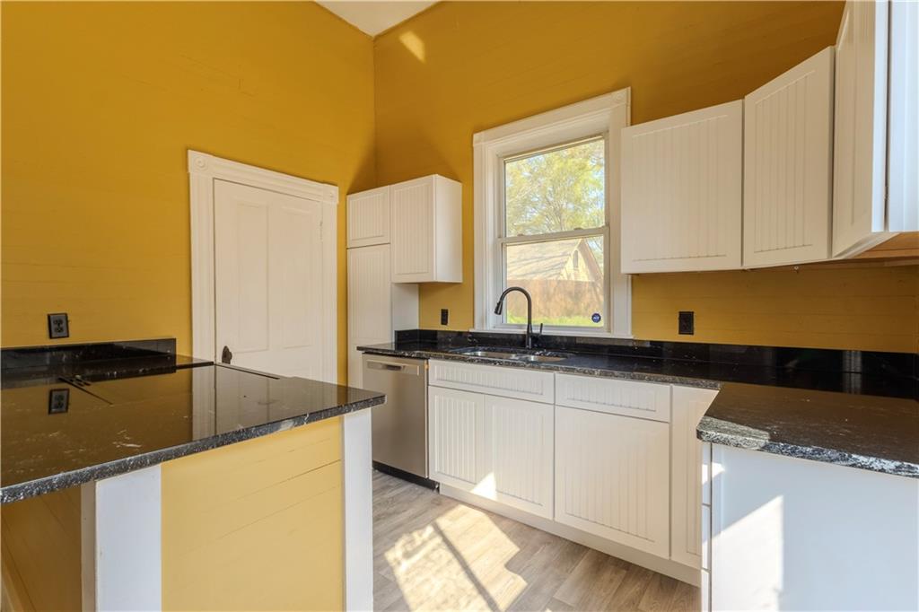 711 Davis Street Monroe, GA 30655 - Photo 15 of 17