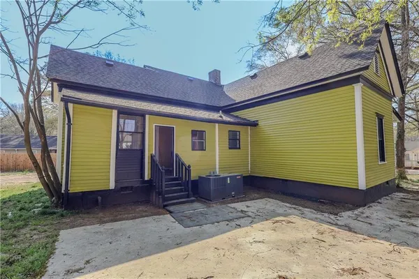 $300,000 | 711 Davis Street, Monroe, GA 30655