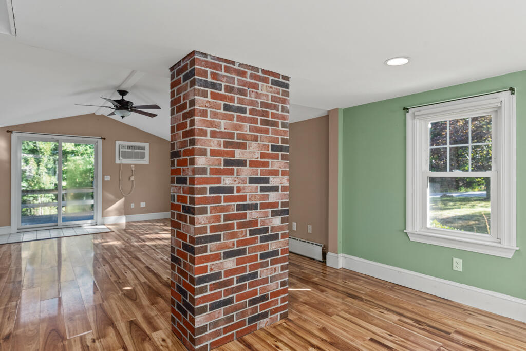 362 Gray Road Falmouth, ME 04105 - Photo 19 of 58 DSC01255