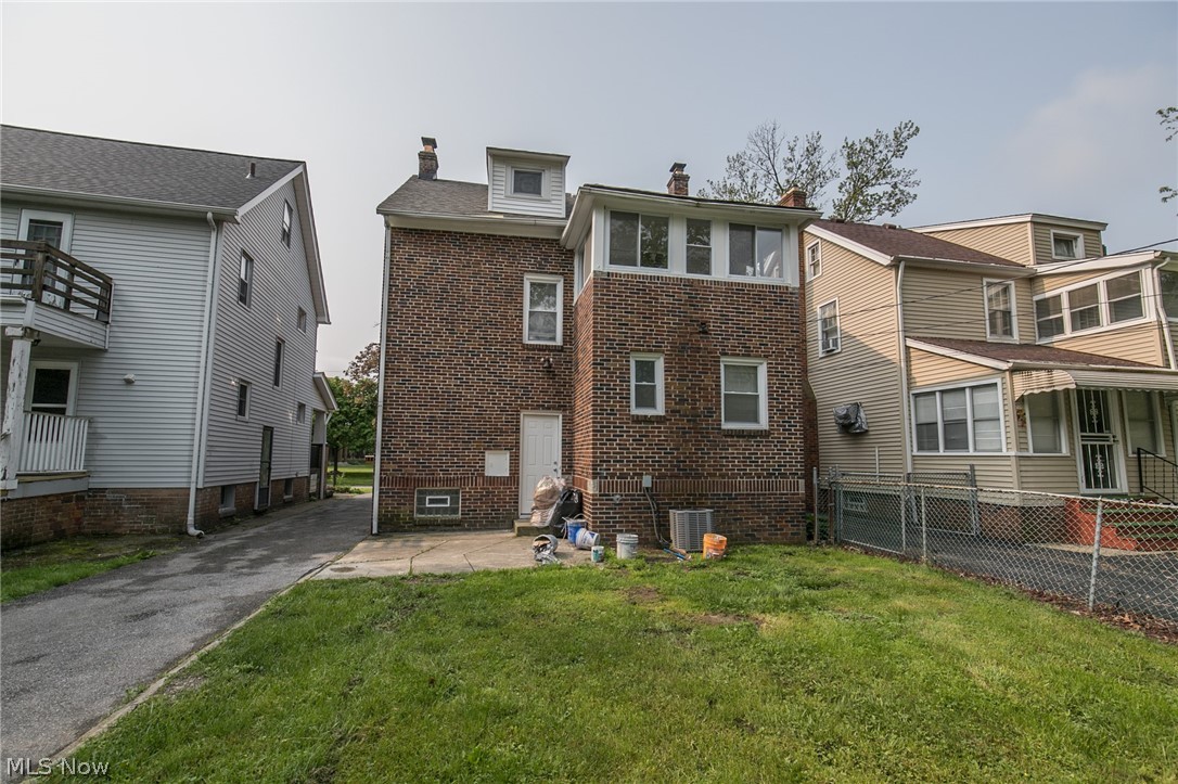 3857 Montevista Road Cleveland, OH 44121 - Photo 35 of 35