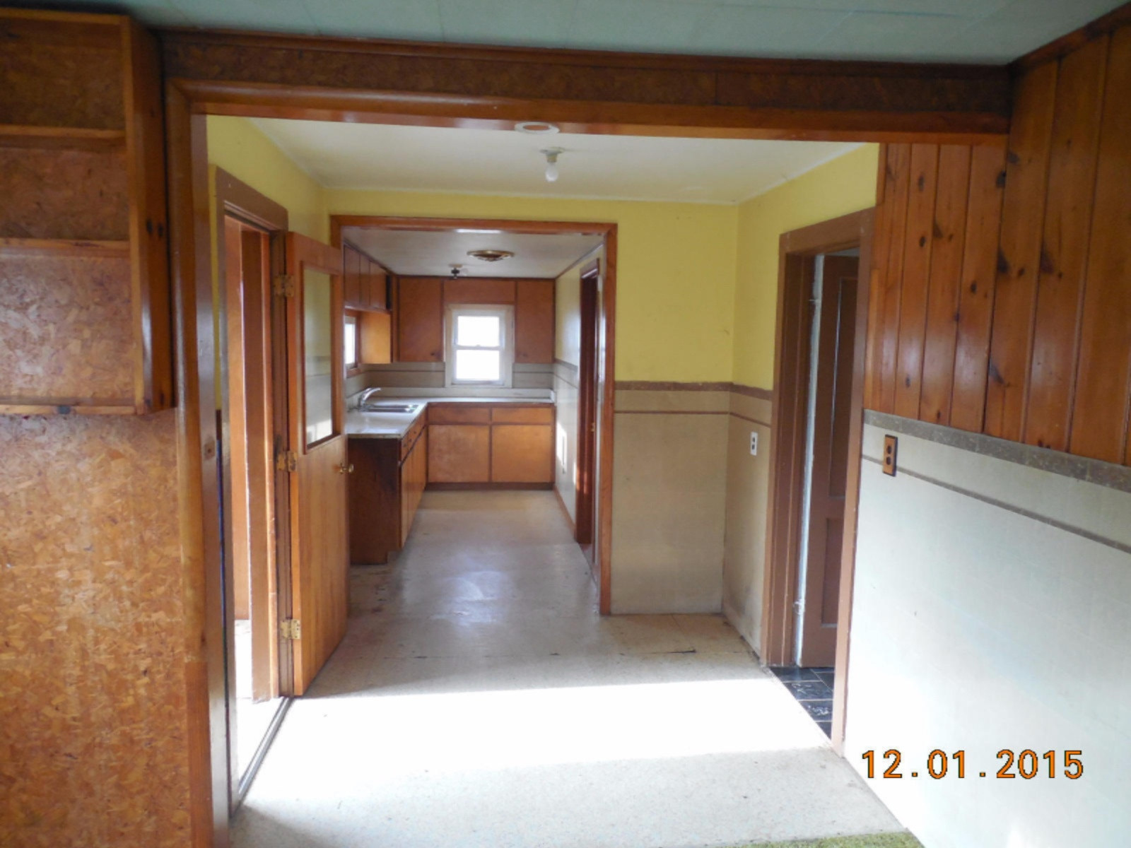 204 South Dekrafft Avenue Big Rapids, MI 49307 - Photo 5 of 13 DSCN1133