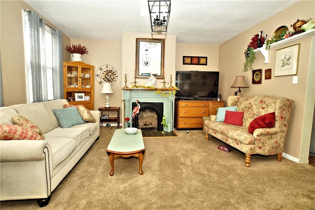 2369 Harrow Road Pittsburgh, PA 15241 - Photo 13 of 36