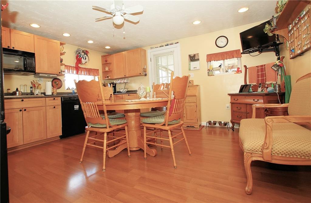 2369 Harrow Road Pittsburgh, PA 15241 - Photo 8 of 36