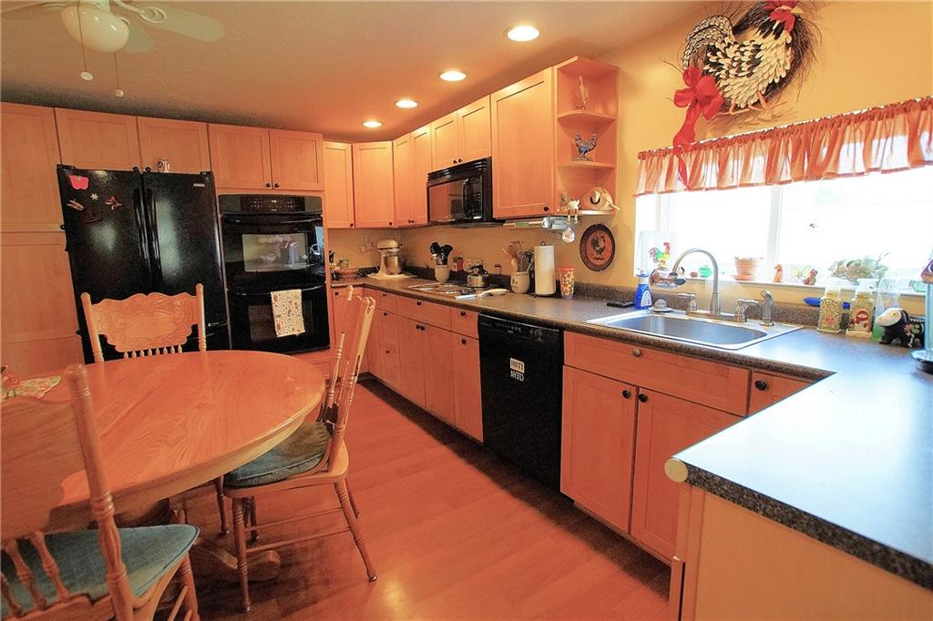 2369 Harrow Road Pittsburgh, PA 15241 - Photo 10 of 36