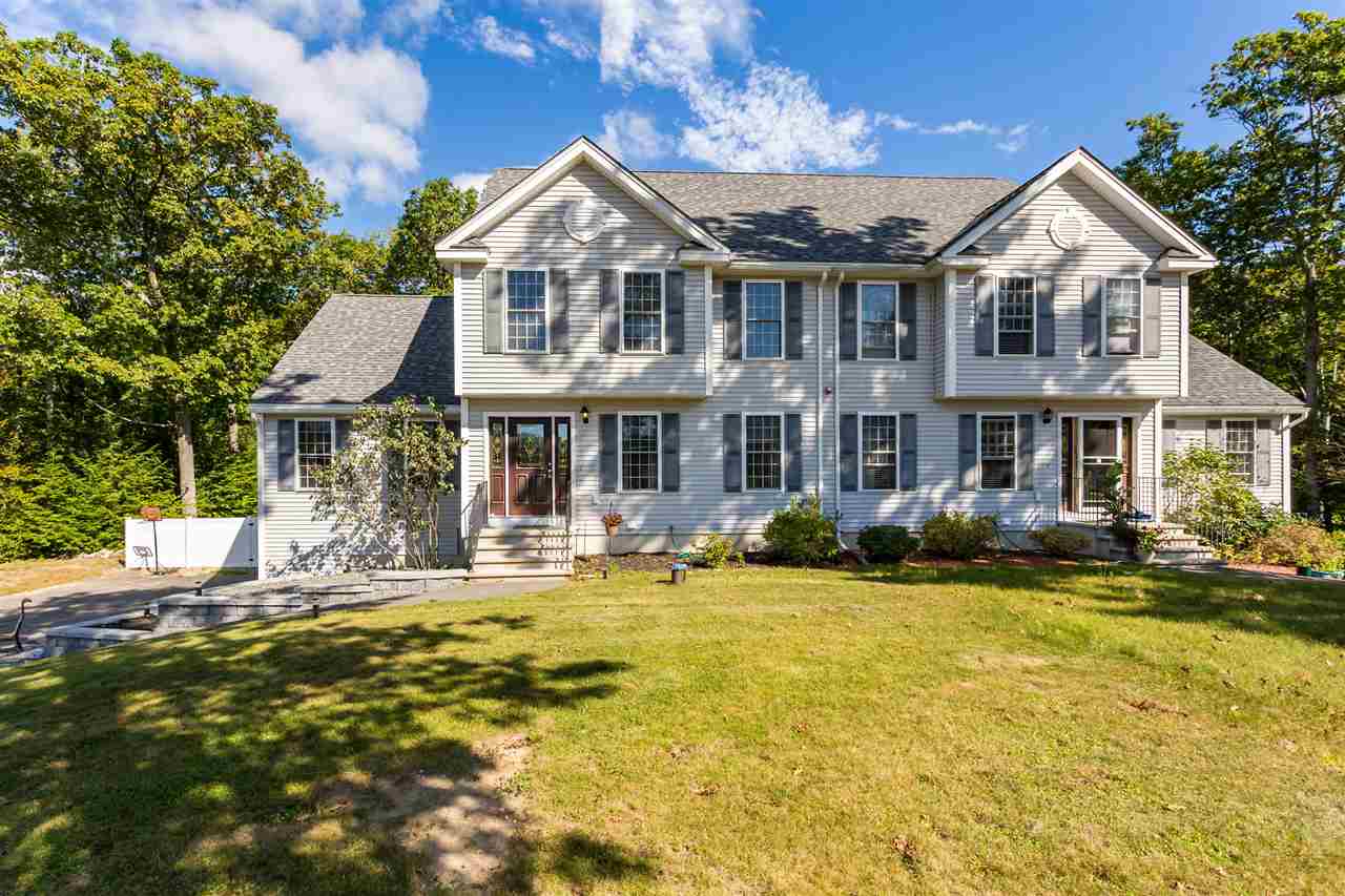7 Fox Run Road Raymond, NH 03077 - Photo 2 of 39
