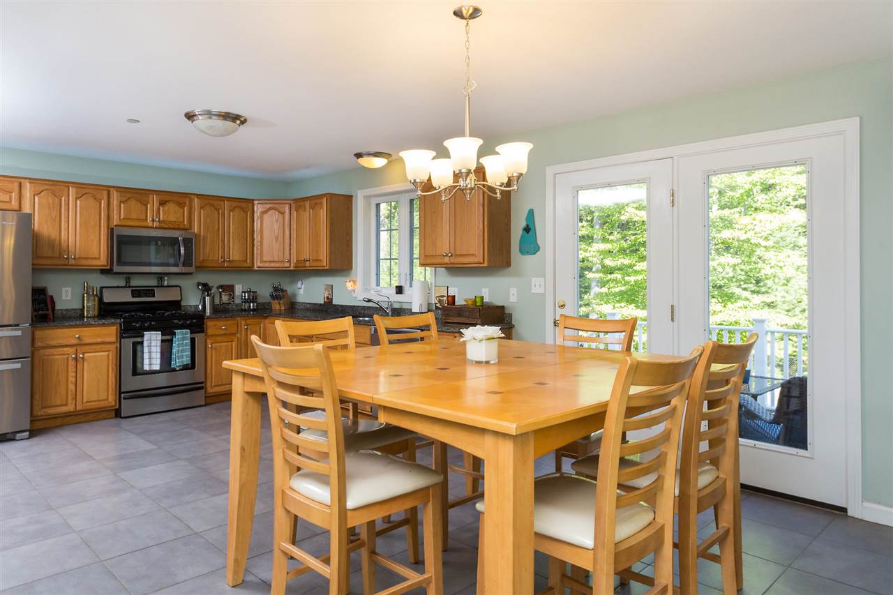 7 Fox Run Road Raymond, NH 03077 - Photo 12 of 39