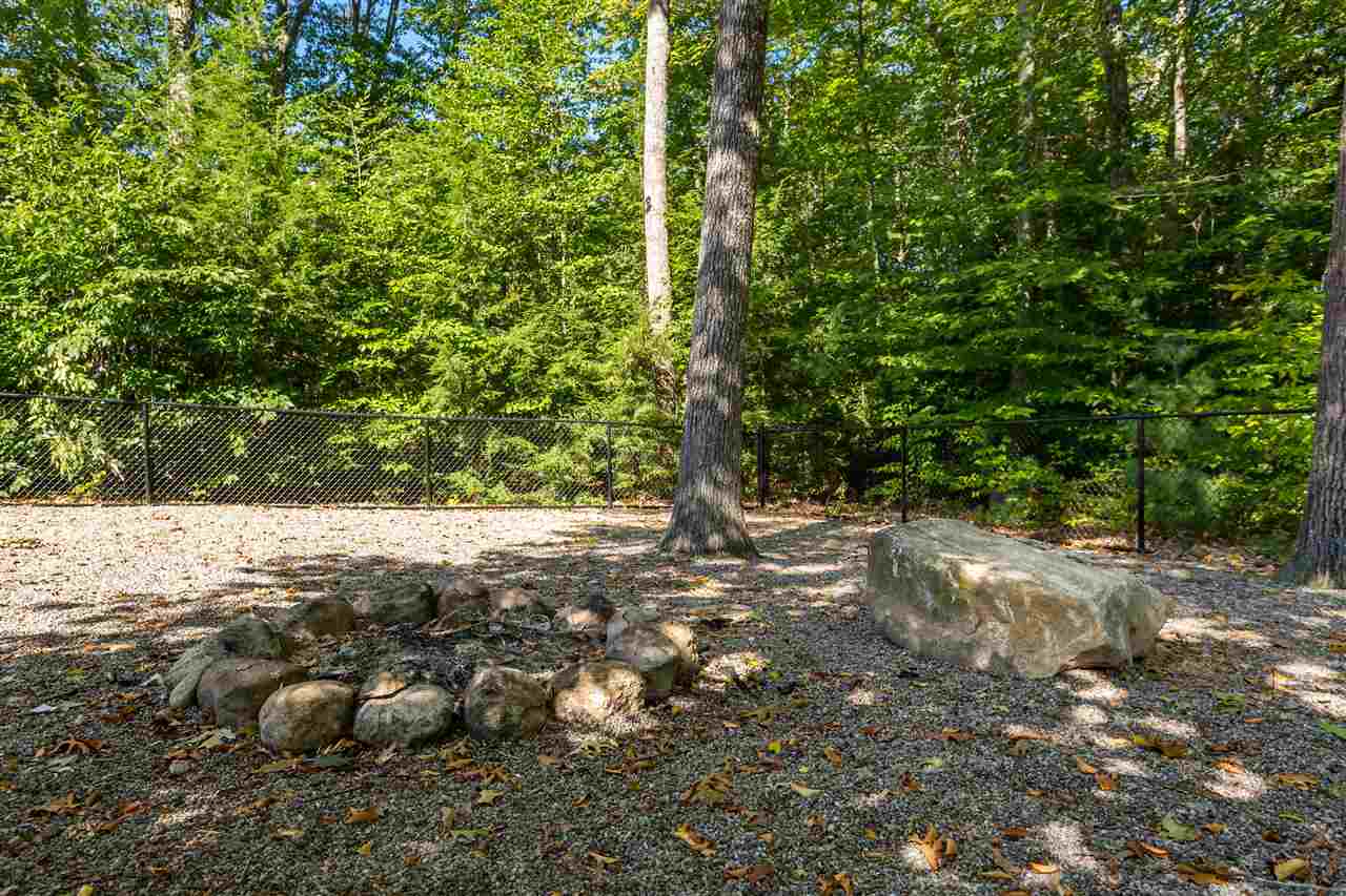 7 Fox Run Road Raymond, NH 03077 - Photo 34 of 39