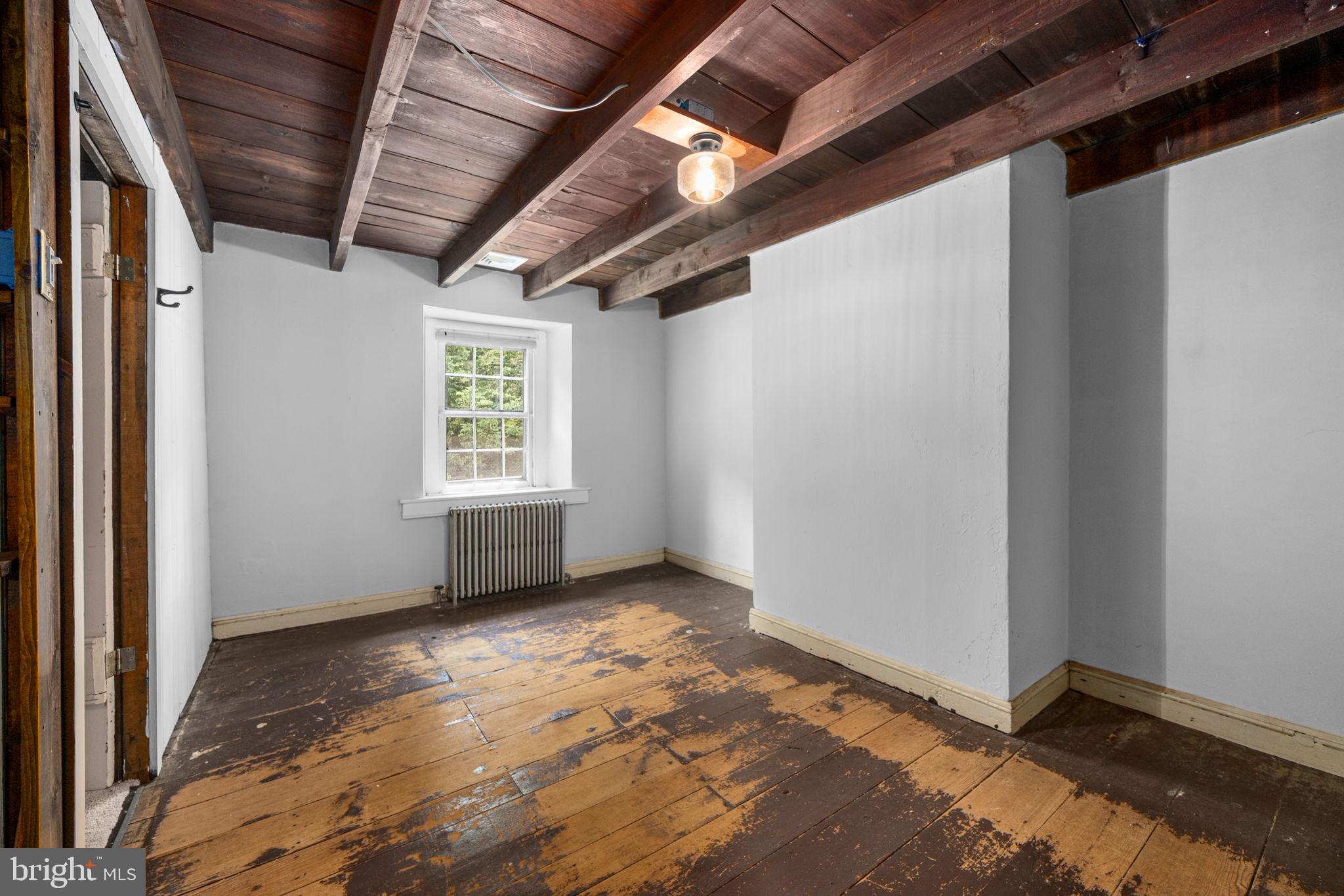 851 Creek Road Downingtown, PA 19335 - Photo 23 of 42 3rd bedroom