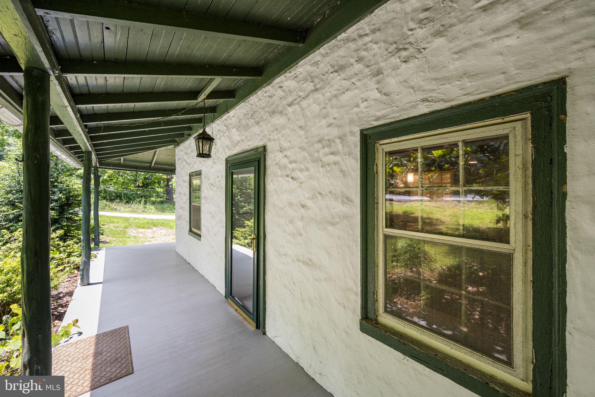 851 Creek Road Downingtown, PA 19335 - Photo 4 of 42 Gallery Image 4