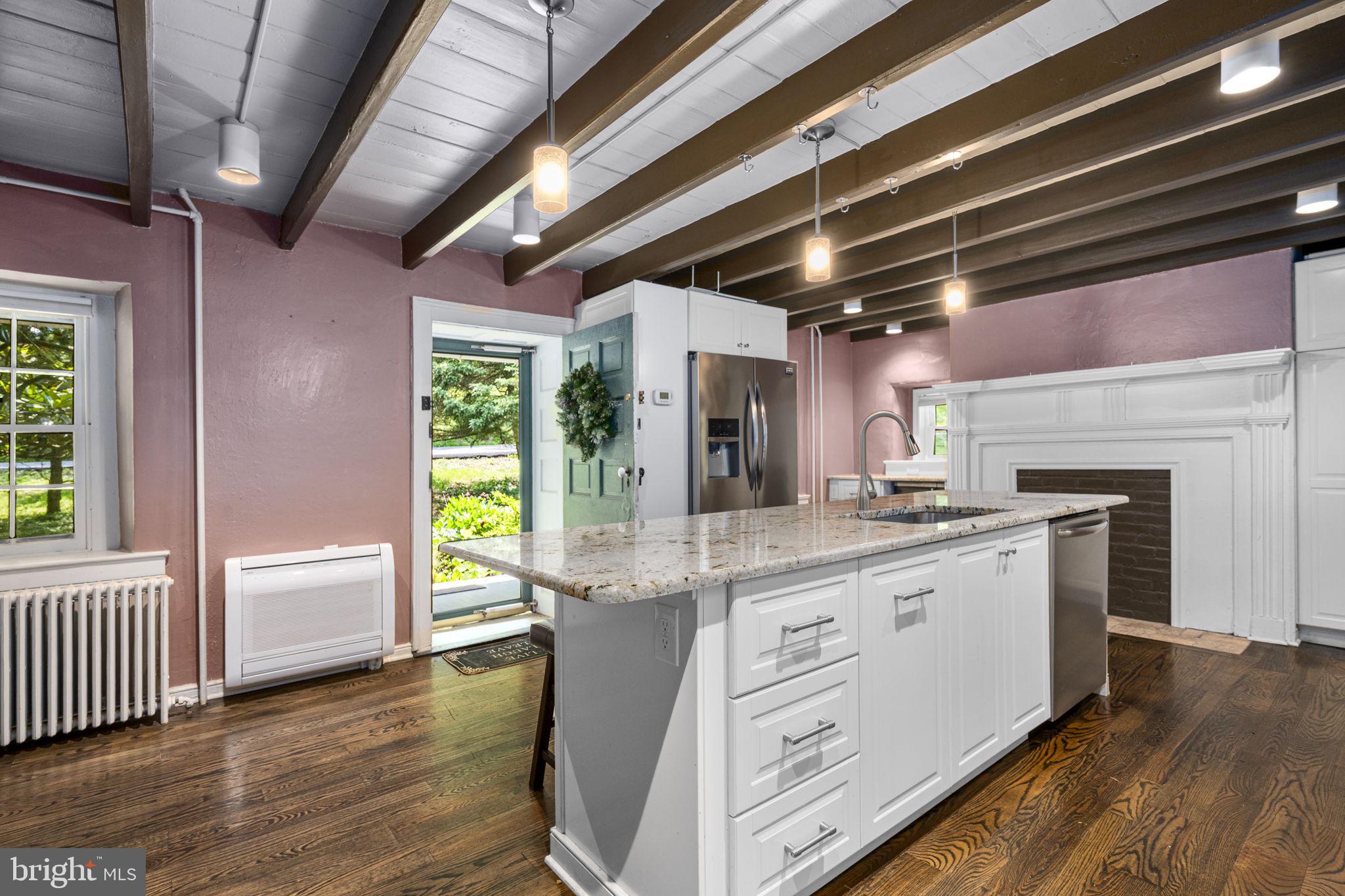 851 Creek Road Downingtown, PA 19335 - Photo 10 of 42 kitcen