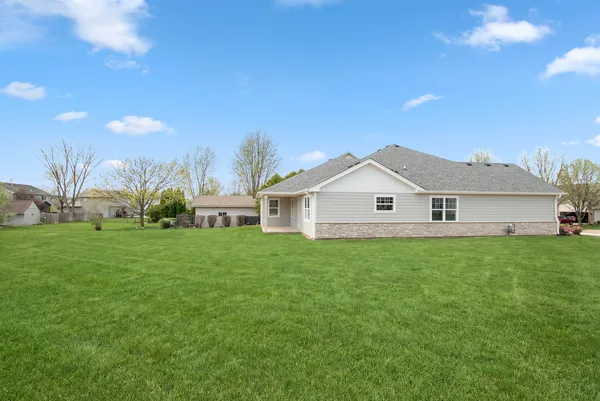 $625,000 | 24621 Kaylee Street, Shorewood, IL 60404
