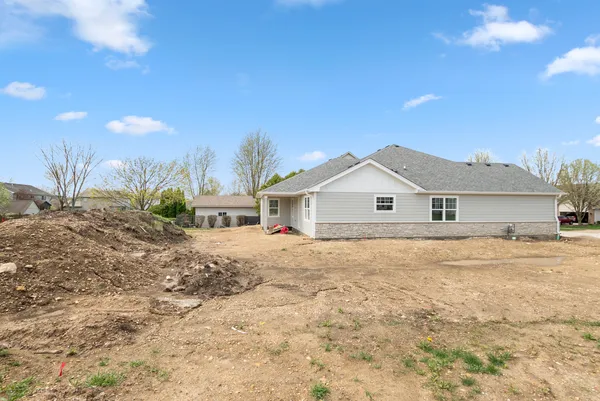 $625,000 | 24621 Kaylee Street, Shorewood, IL 60404