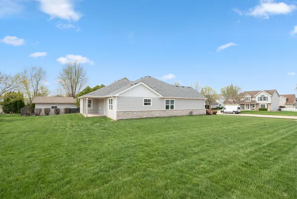 $625,000 | 24621 Kaylee Street, Shorewood, IL 60404