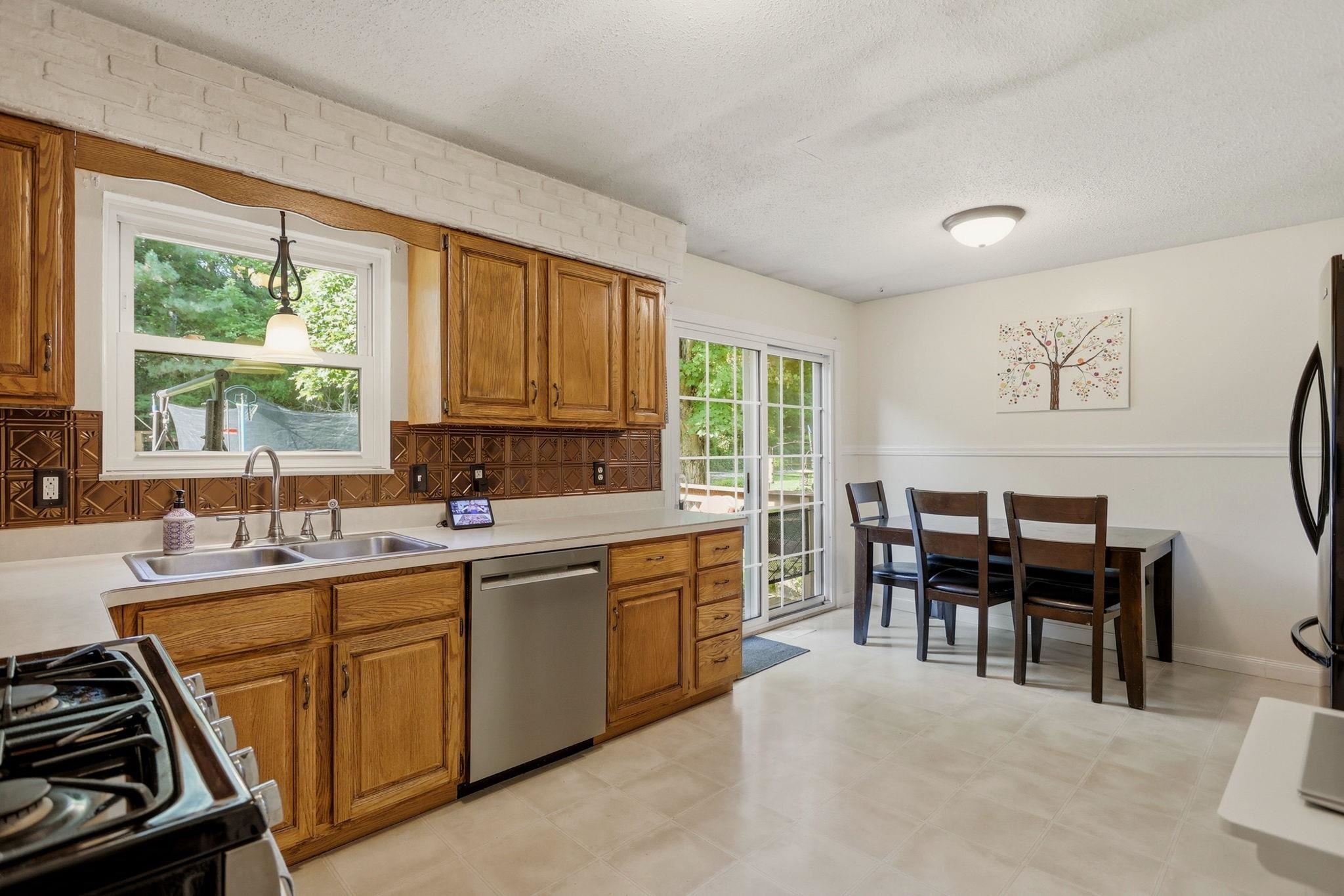11150 Lange Road Birch Run, MI 48415 - Photo 16 of 48 Gallery Image 16