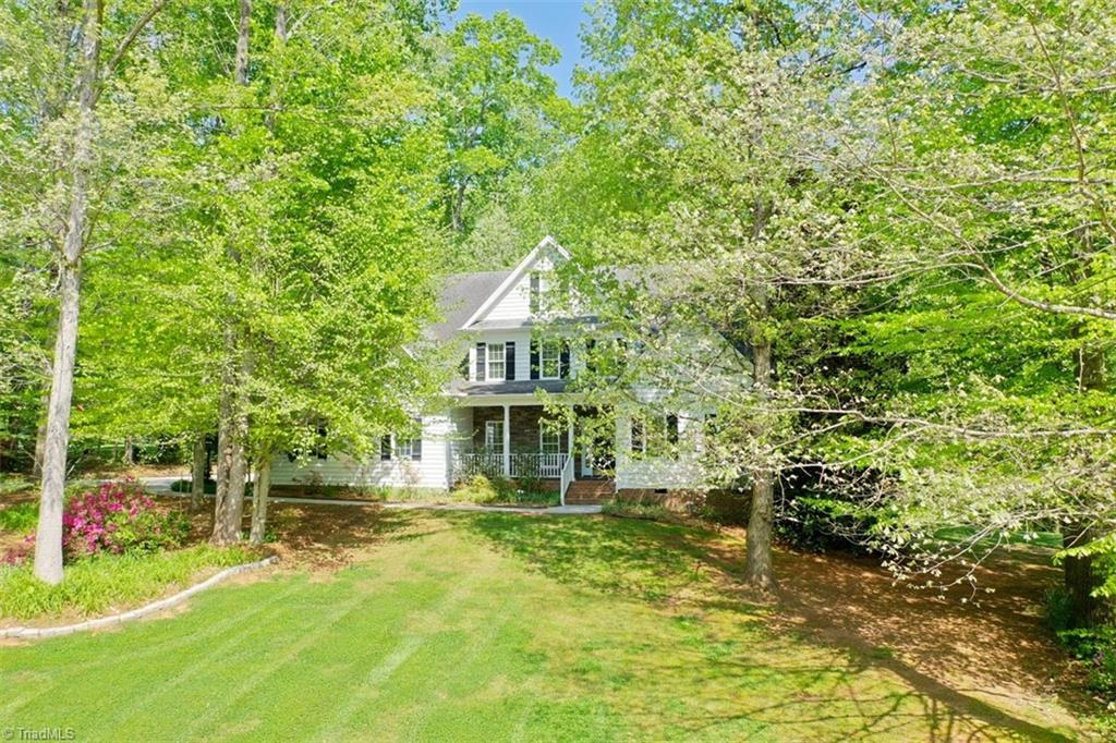 295 Canyon Road Mocksville, NC 27028 - Photo 3 of 47 Gallery Image 3