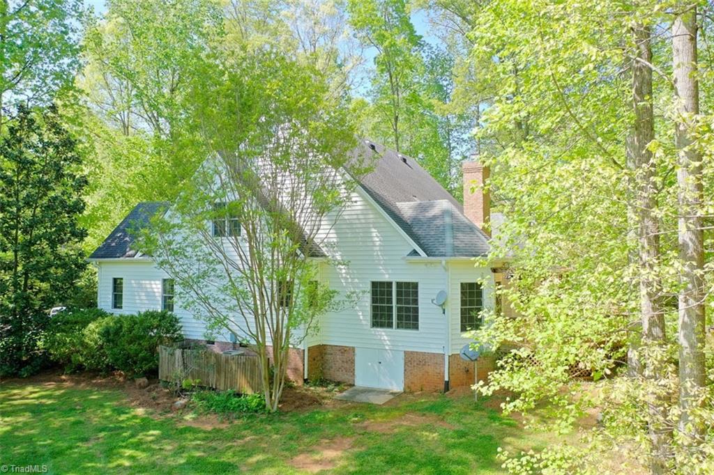 295 Canyon Road Mocksville, NC 27028 - Photo 7 of 47 Gallery Image 7