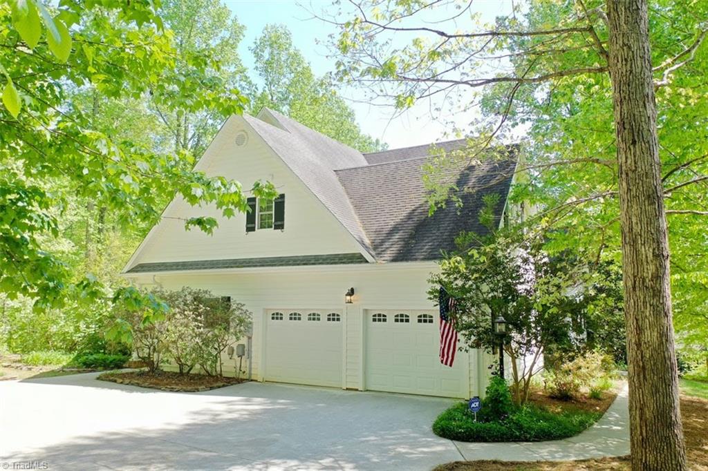 295 Canyon Road Mocksville, NC 27028 - Photo 10 of 47 Gallery Image 10