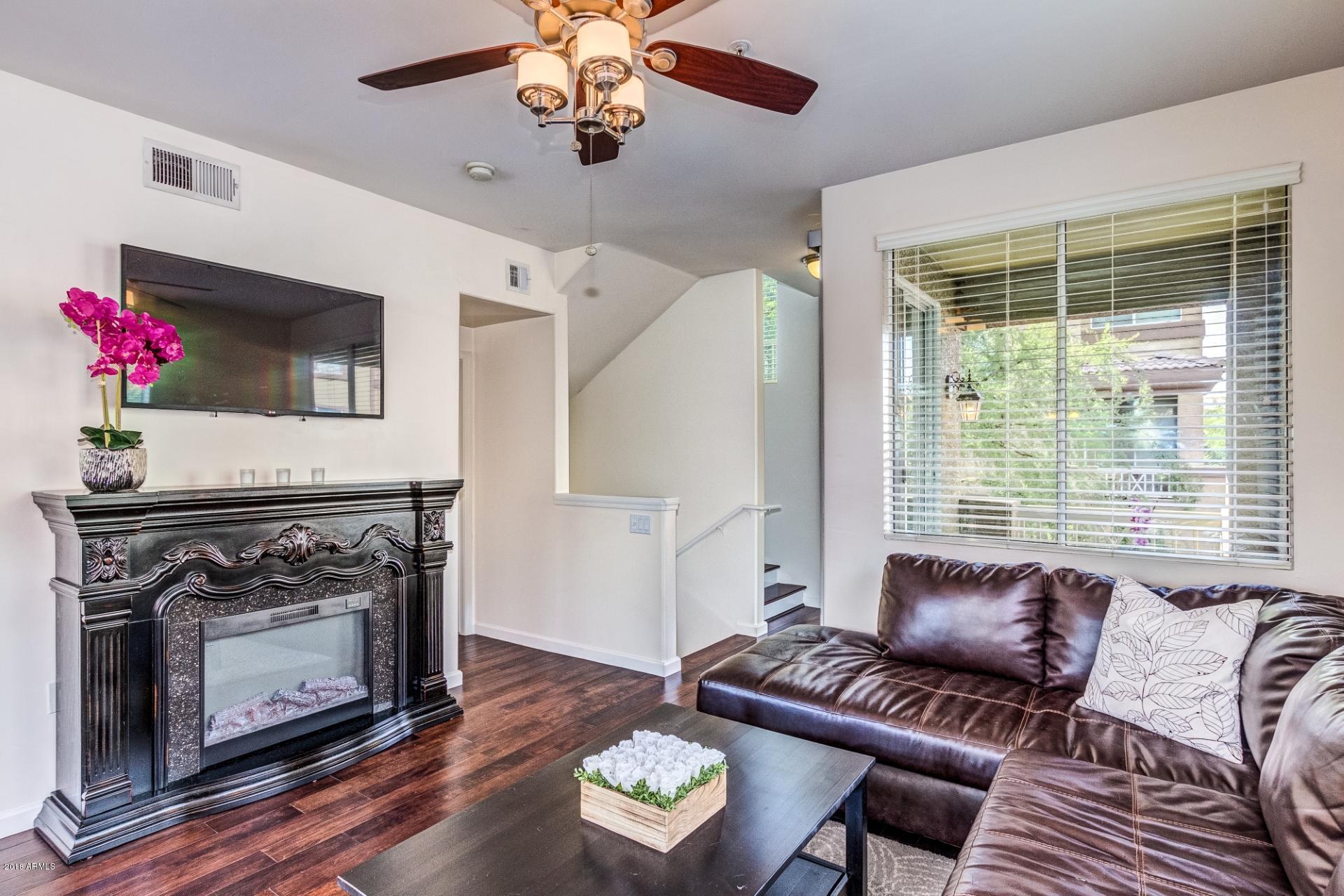 1920 East Bell Road, Unit 1130 Phoenix, AZ 85022 - Photo 10 of 47 Great Room