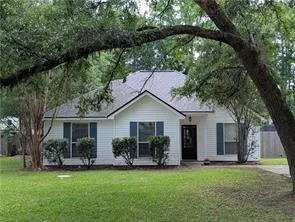 $1,800 | 71113 Lake Placid Drive, Covington, LA 70433