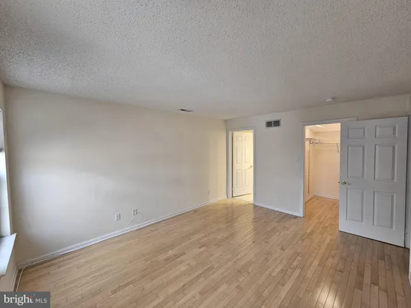 $2,500 | 409 Talon Court, Lawrence Township, NJ 08648