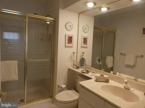 $2,500 | 409 Talon Court, Lawrence Township, NJ 08648