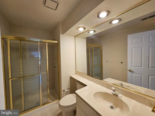 $2,500 | 409 Talon Court, Lawrence Township, NJ 08648