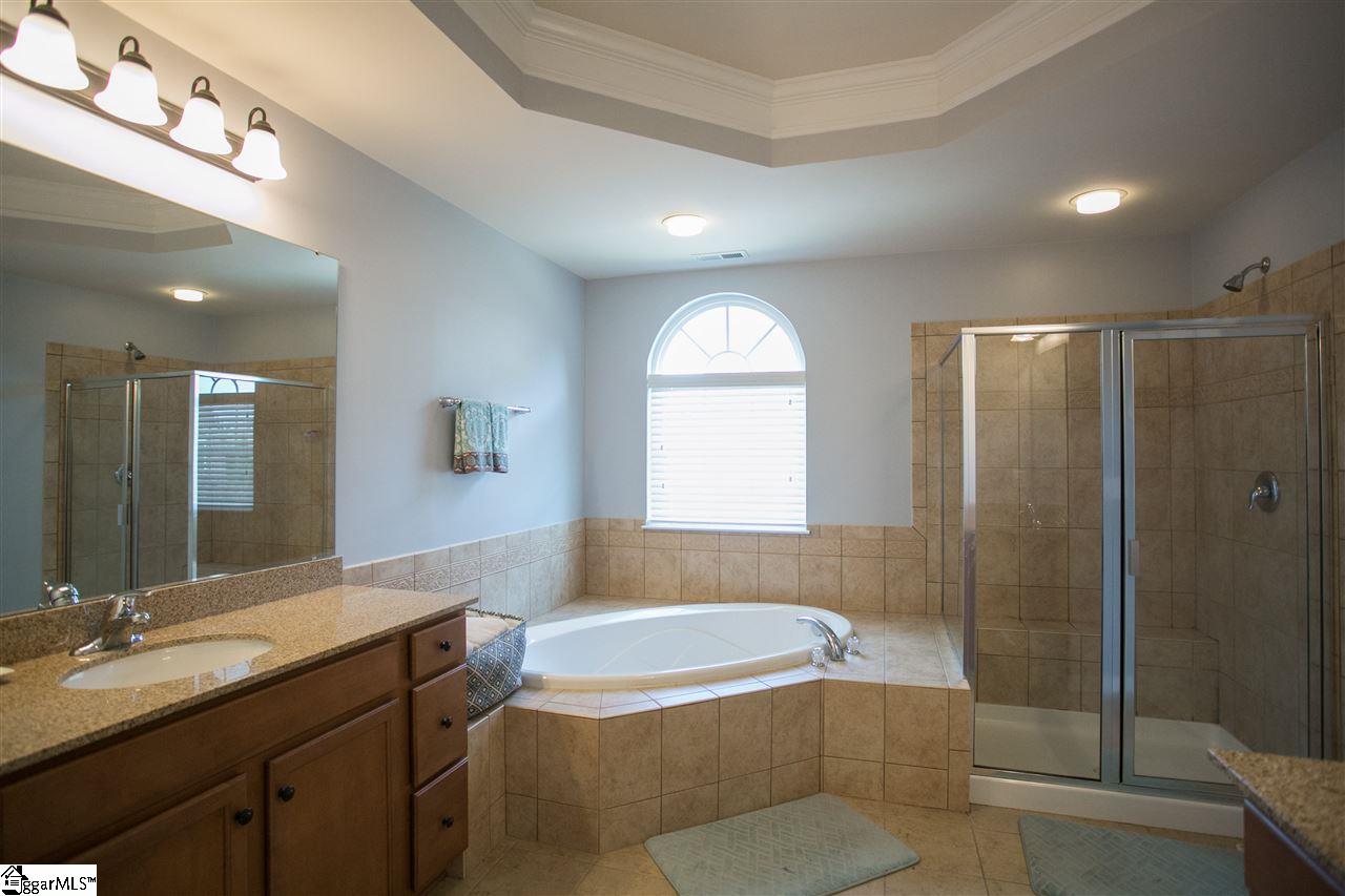 6 Spring Falls Court Greenville, SC 29607 - Photo 14 of 33 Gallery Image 14