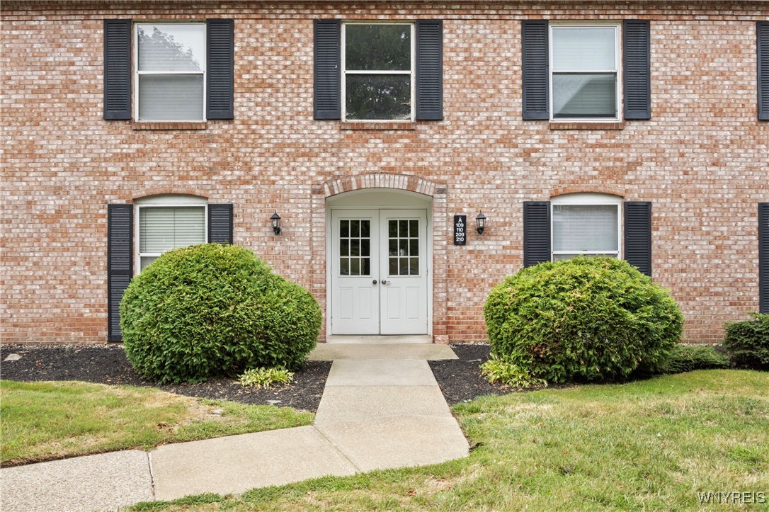 4545 Chestnut Ridge Road, Unit 109A Amherst, NY 14228 - Photo 1 of 1 Gallery Image 1
