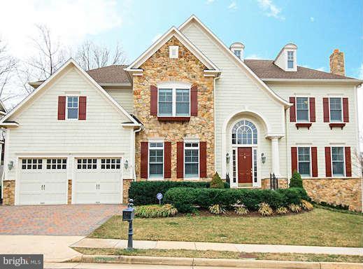 9157 Riesley Lane Vienna, VA 22182 - Photo 1 of 30 Exterior (Main)