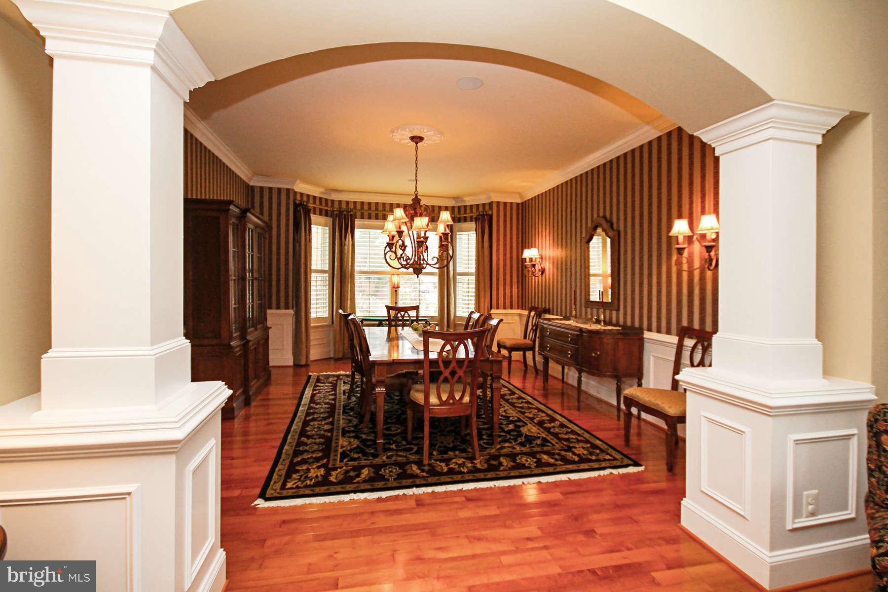 9157 Riesley Lane Vienna, VA 22182 - Photo 9 of 30 Dining Room