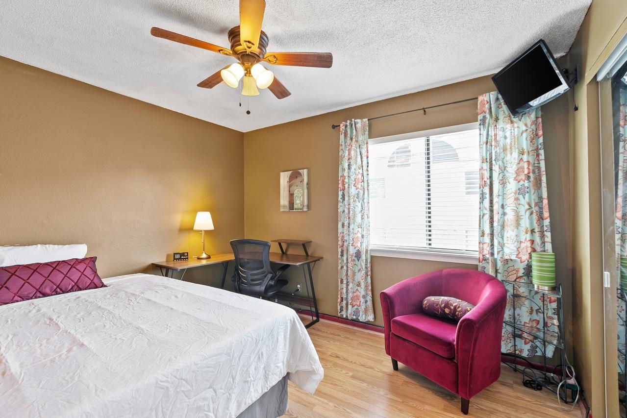 403 Hayden Road, Unit 242 Tallahassee, FL 32304 - Photo 9 of 28 Gallery Image 9