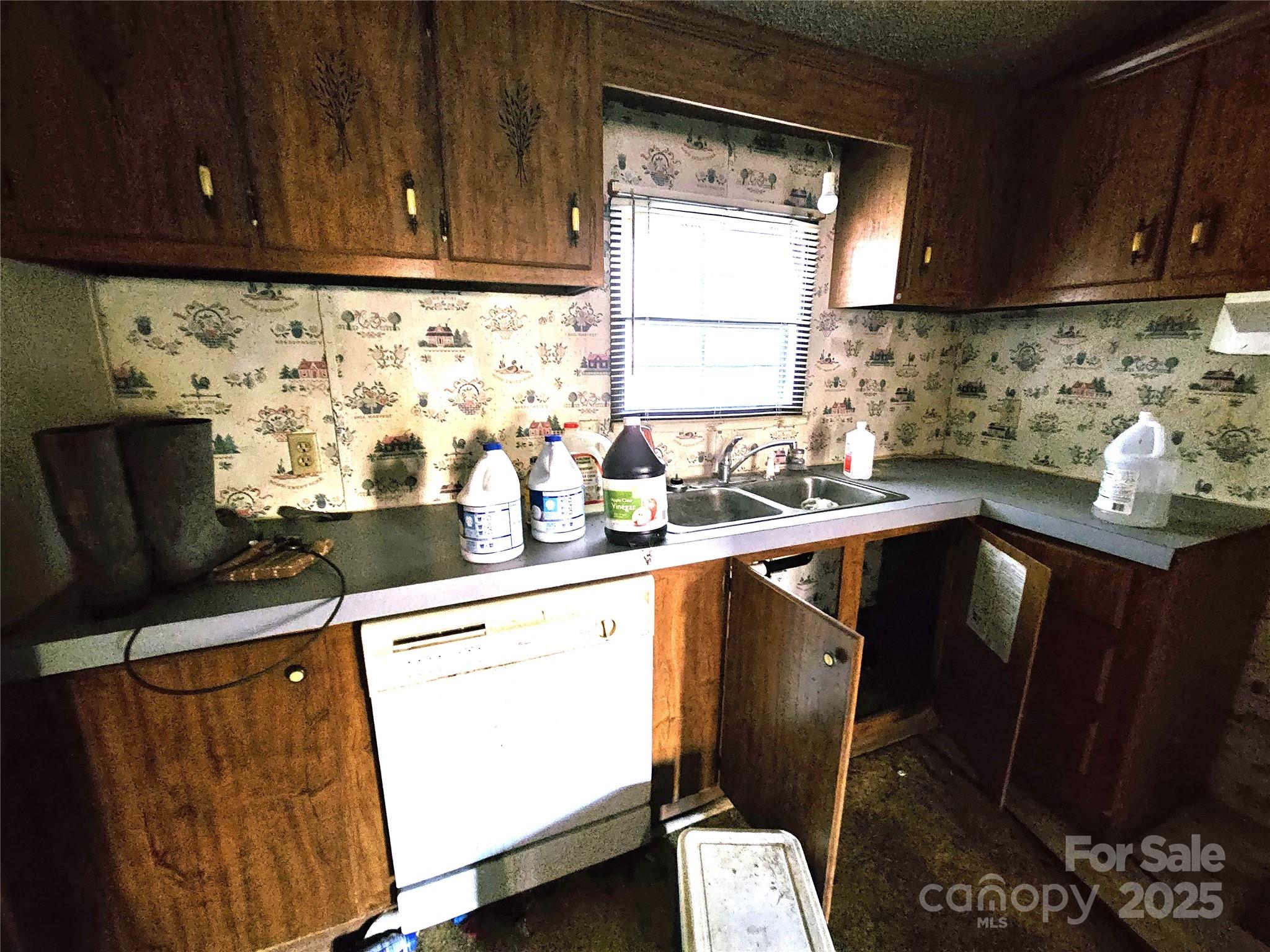 206 Benjamin Drive Dallas, NC 28034 - Photo 19 of 28