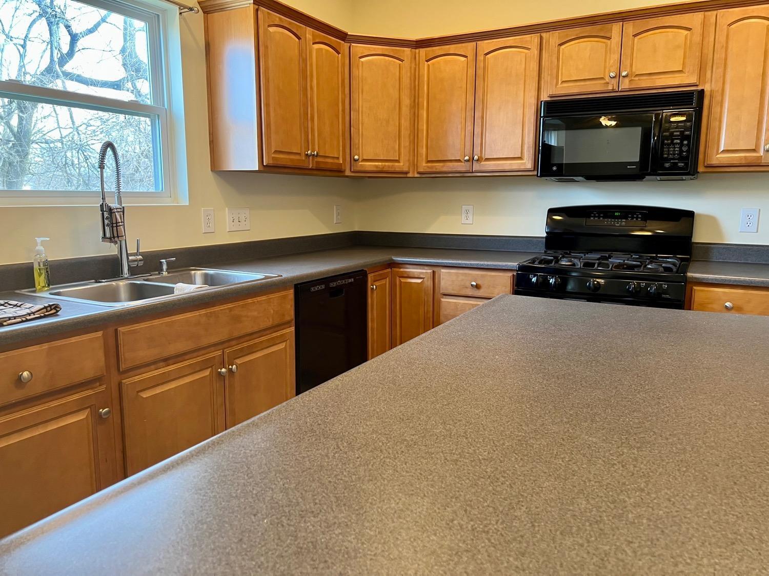10714 Plainfield Road Sharonville, OH 45241 - Photo 10 of 34