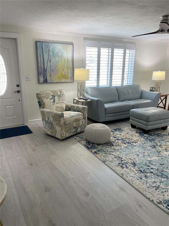 599 Carmel Road Venice, FL 34293 - Photo 8 of 28 Livingroom
