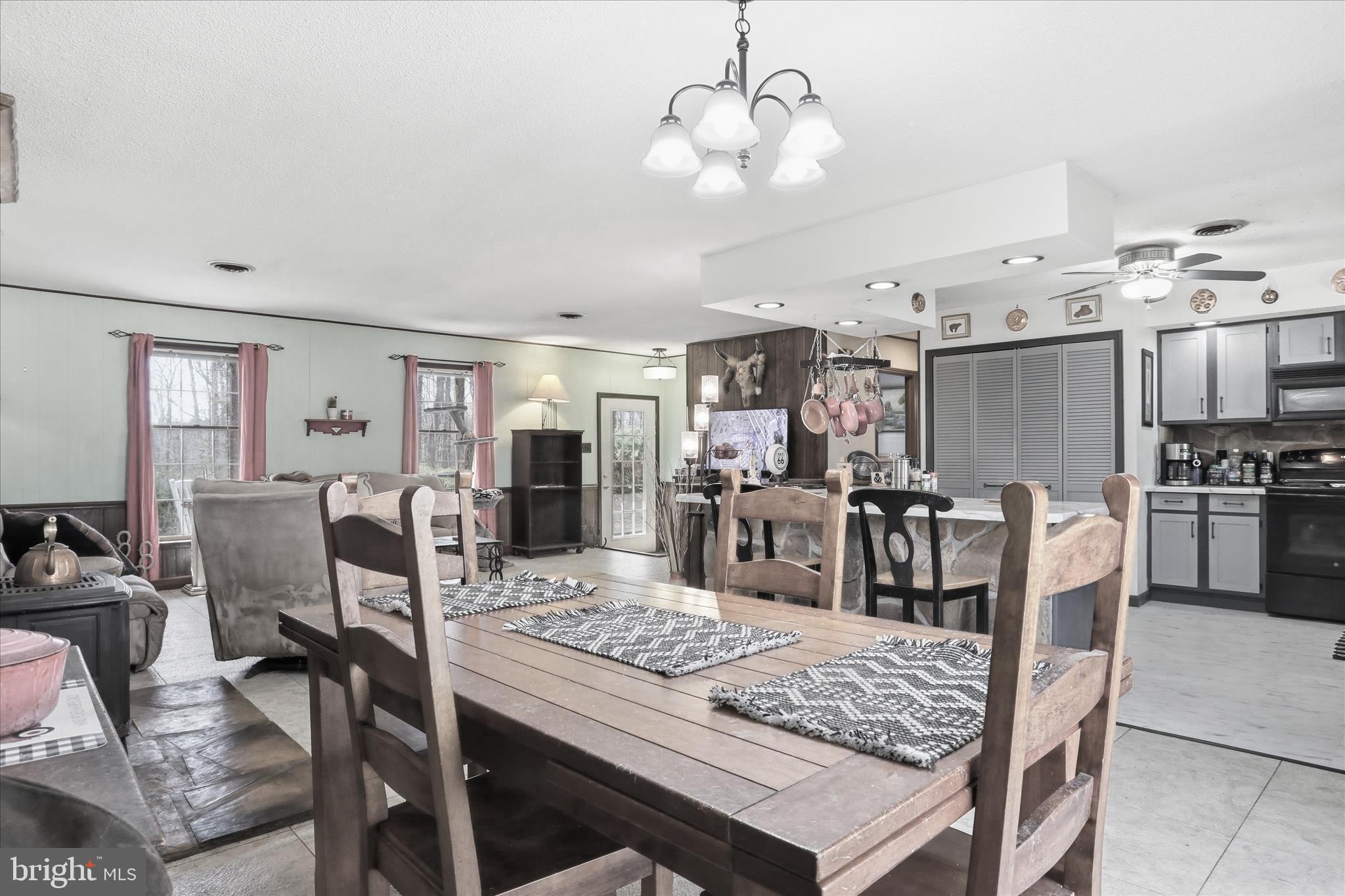 139 Arcadia Road Hedgesville, WV 25427 - Photo 34 of 44