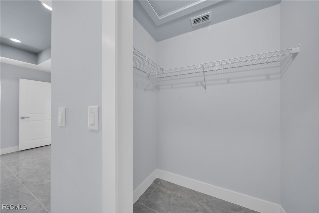 2512 29th Street Southwest Lehigh Acres, FL 33976 - Photo 12 of 30