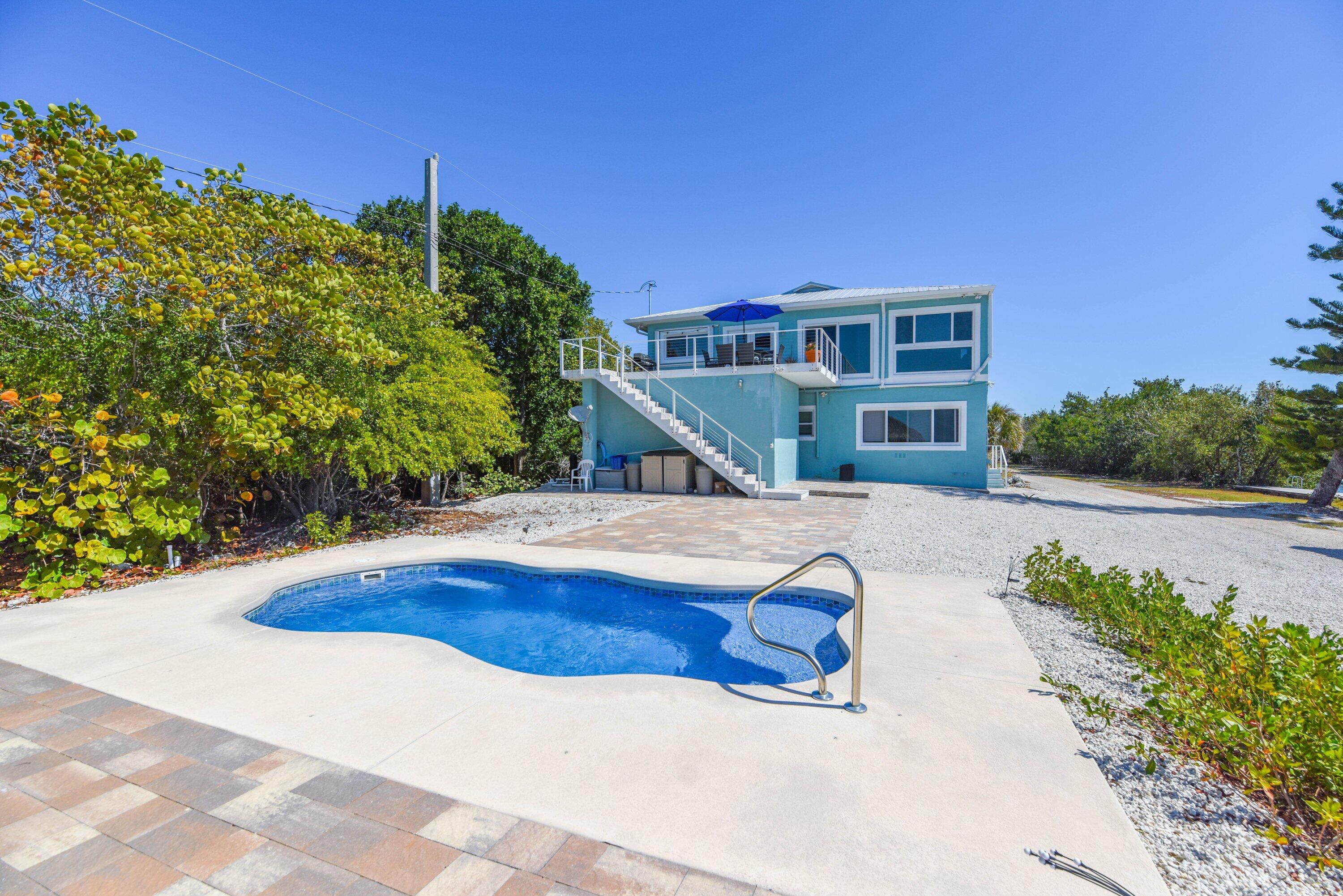 4670 Dorn Road Summerland Key, FL 33042 - Photo 33 of 42 009-pool and house