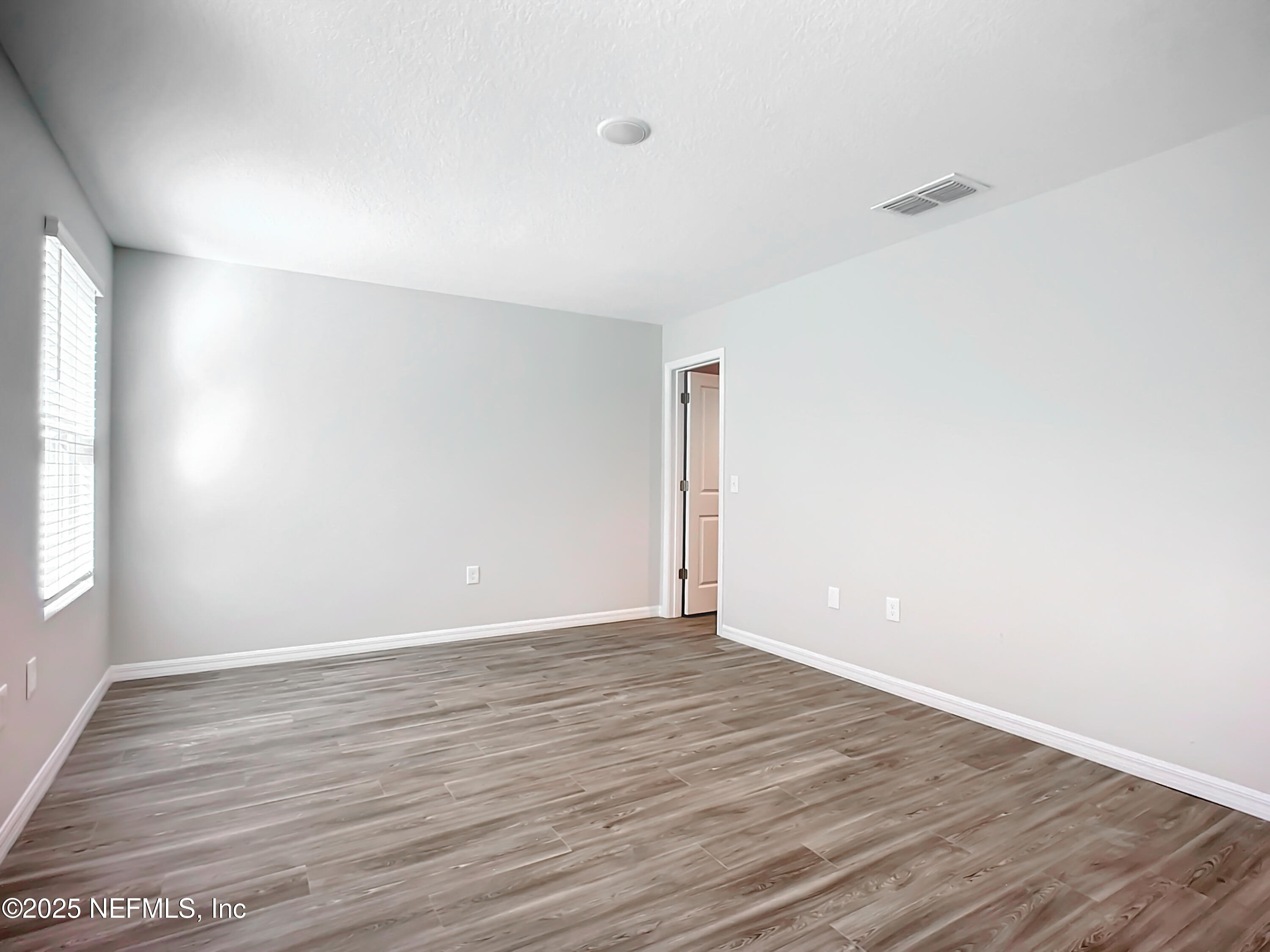 464 Spaulding Road Jacksonville, FL 32218 - Photo 17 of 26 Room