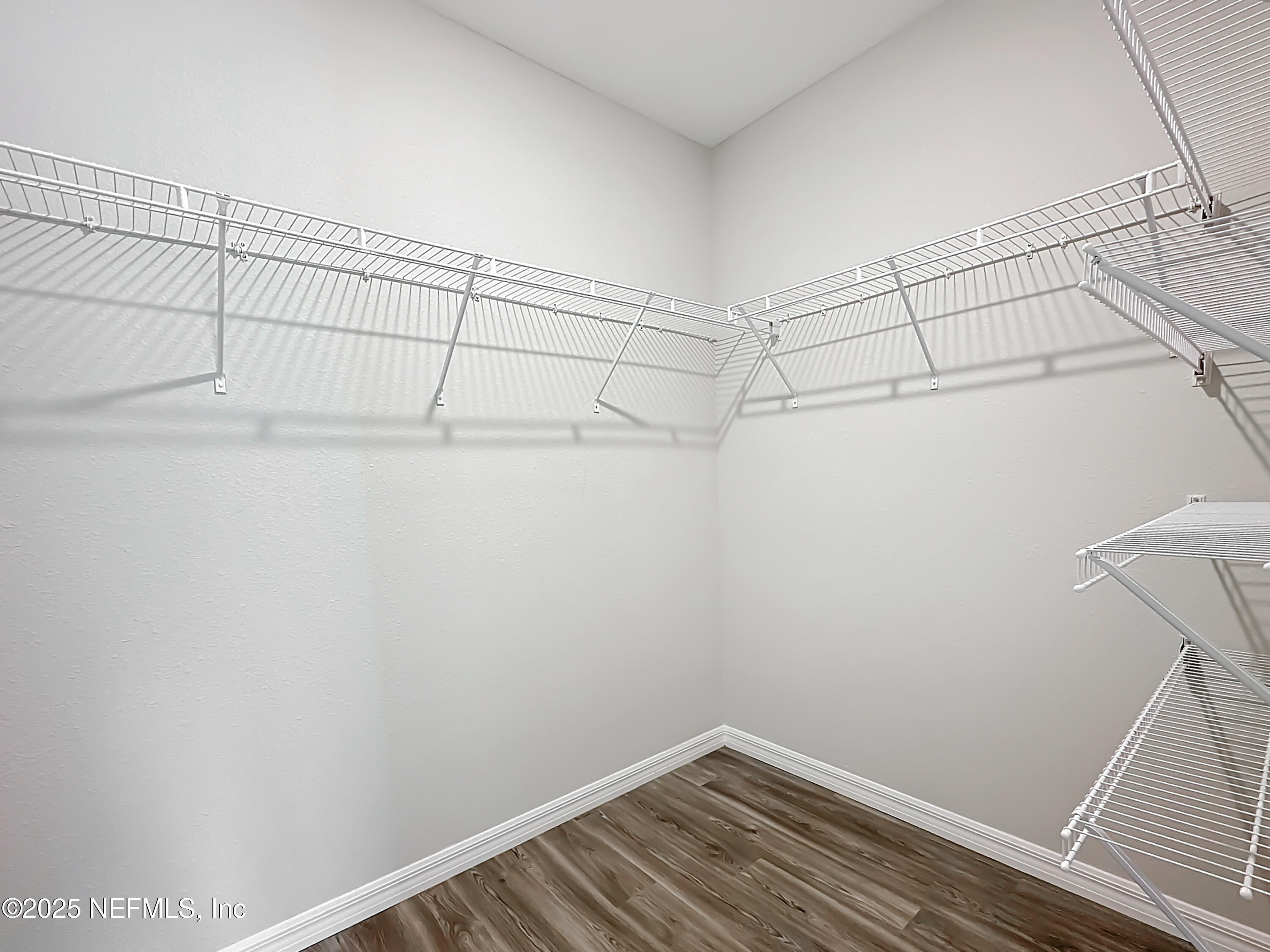 464 Spaulding Road Jacksonville, FL 32218 - Photo 20 of 26 Closet