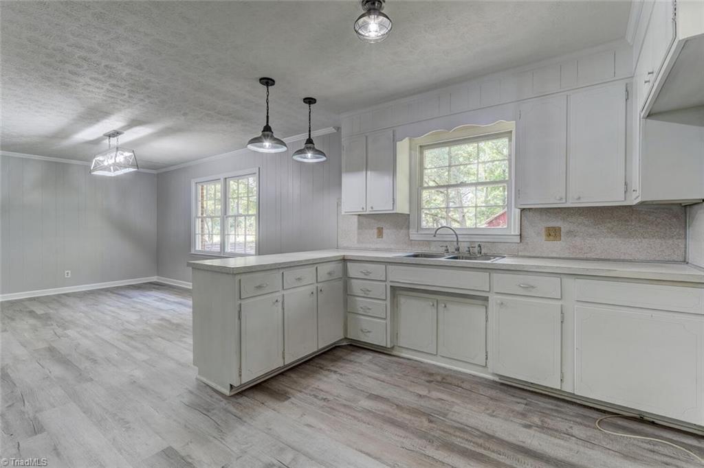 135 Davis Road Ruffin, NC 27326 - Photo 8 of 46