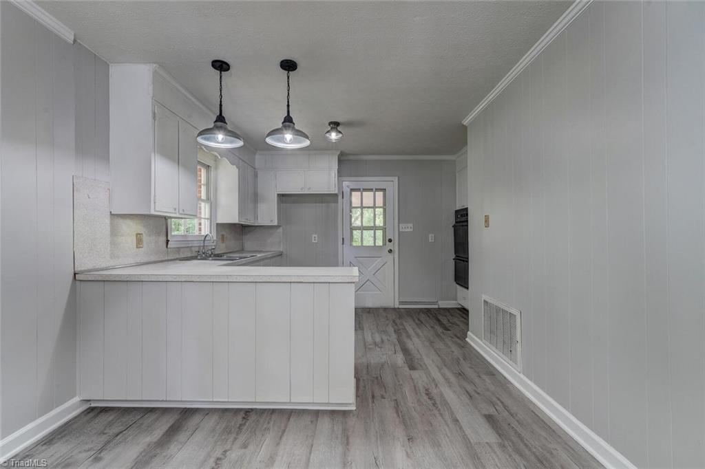 135 Davis Road Ruffin, NC 27326 - Photo 9 of 46
