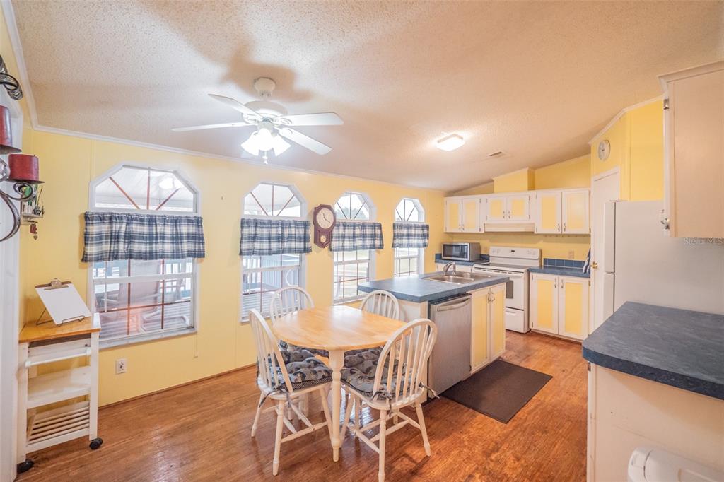 37510 Quail Ridge Circle Leesburg, FL 34788 - Photo 15 of 43