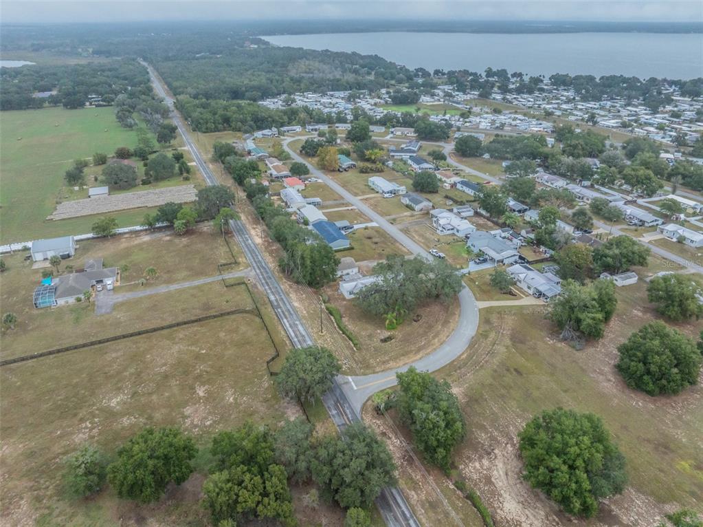 37510 Quail Ridge Circle Leesburg, FL 34788 - Photo 39 of 43 an aerial view of a house with a yard