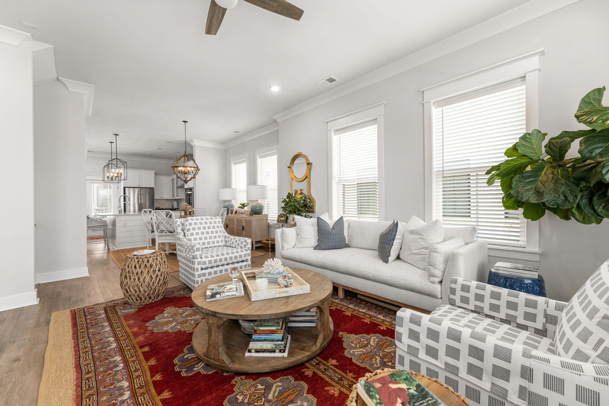 1620 Florentia Street Mount Pleasant, SC 29464 - Photo 9 of 25 9-web-or-mls-Interior-8