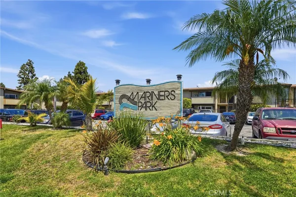 $379,000 | 838 Coriander Drive, Unit W, Torrance, CA 90502