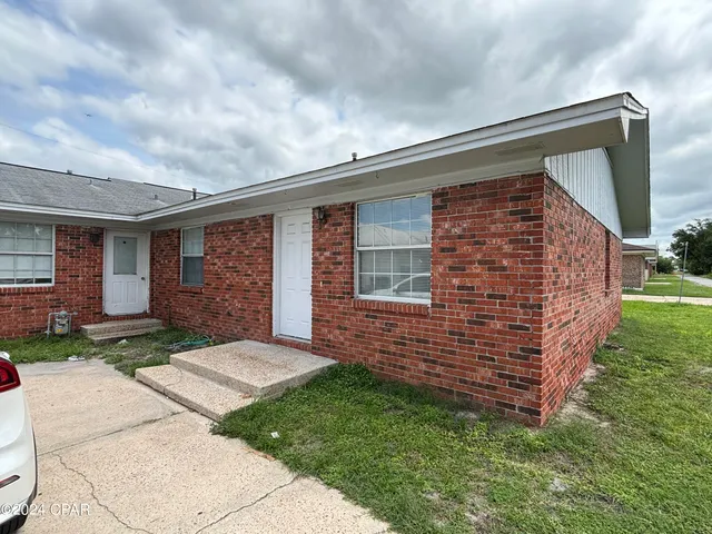 $1,200 | 3923 West 22nd Street, Unit C, Panama City, FL 32405