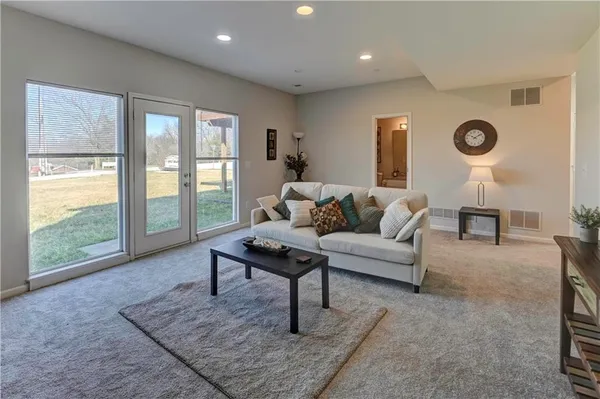 $445,000 | 2116 Northeast 91st Terrace, Kansas City, MO 64155