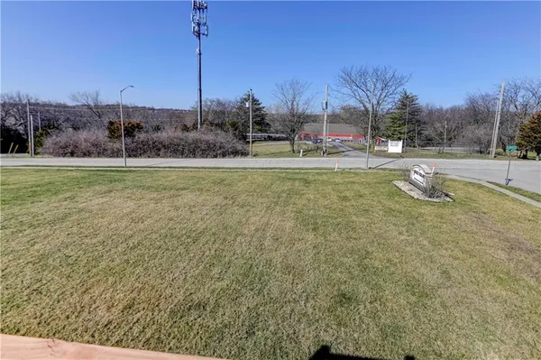 $445,000 | 2116 Northeast 91st Terrace, Kansas City, MO 64155