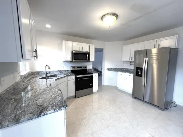 $3,200 | 1692 Scio Ridge Road, Ann Arbor, MI 48103