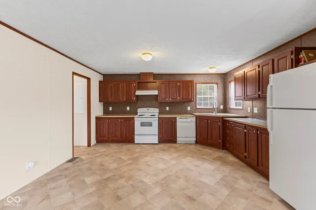 $234,000 | 9179 South County Road 375 West, Reelsville, IN 46171